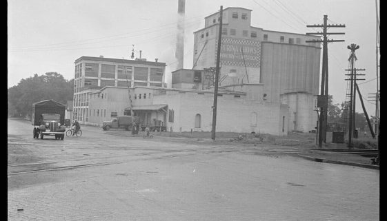 Eshelman Feed Mill Circleville Ohio-1938