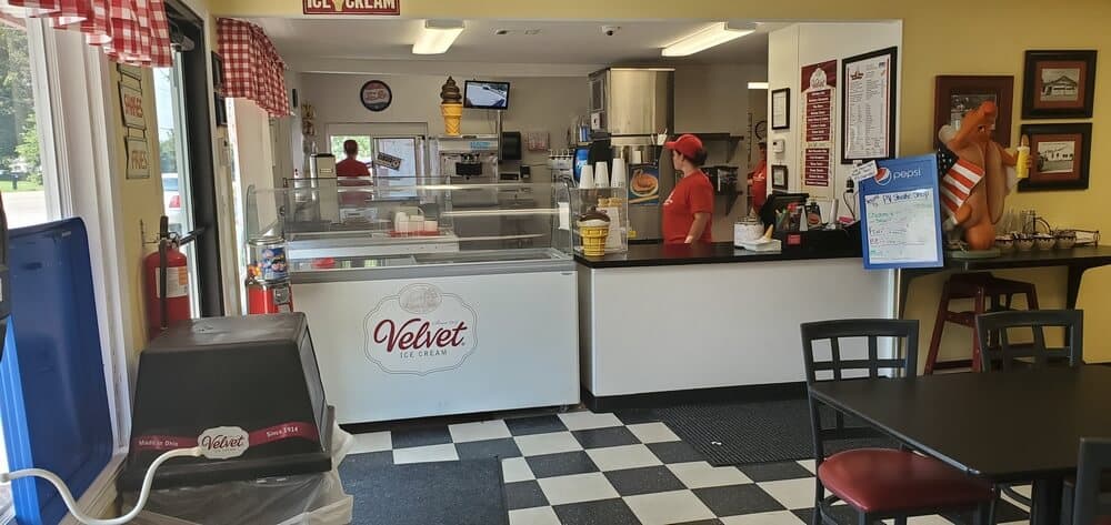 Pleasant Valley Shake Shoppe Interior