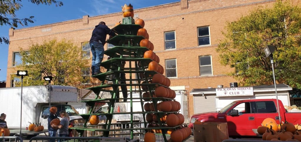 Building the Pumpkin Tower for the 2019 Circleville Pumpkin Show
