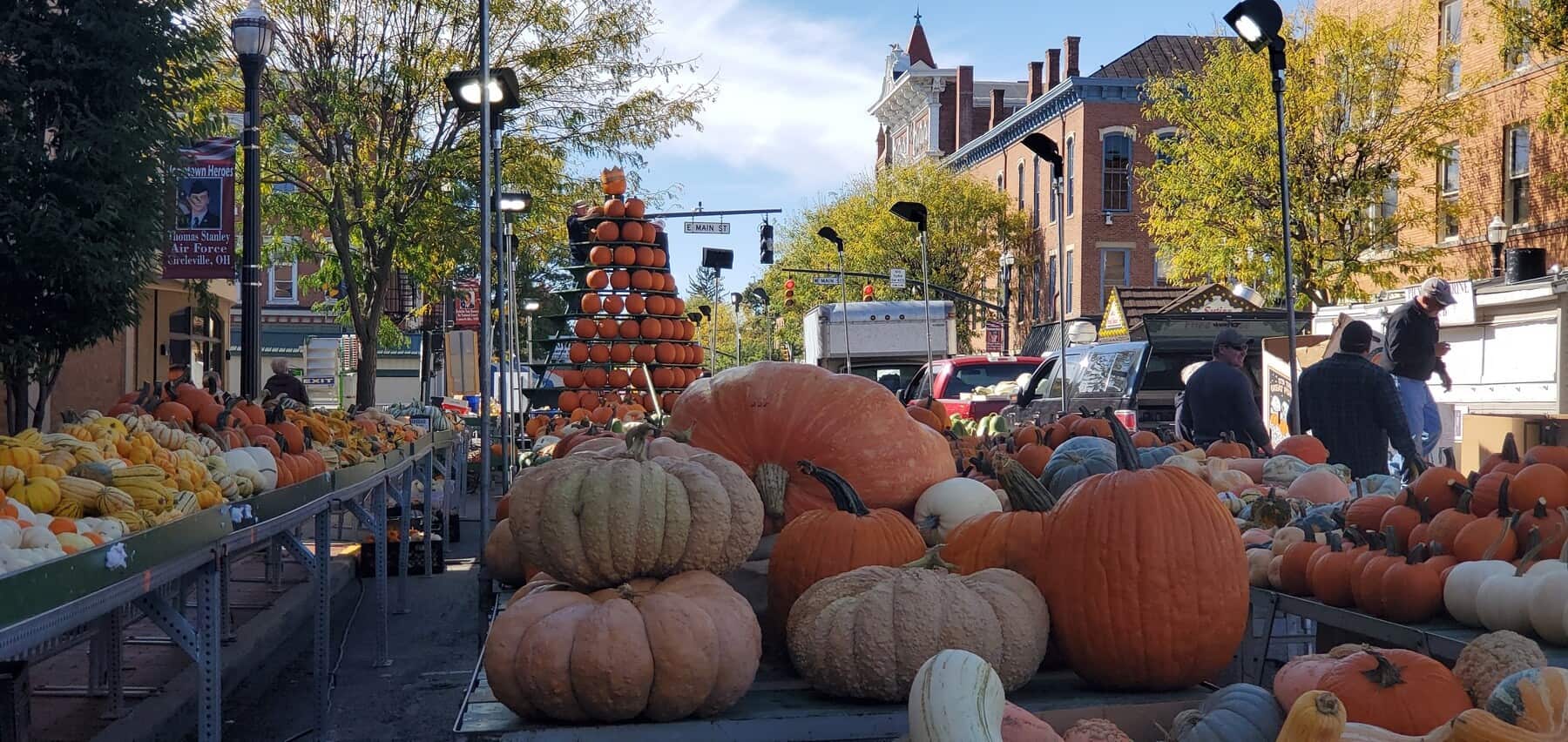 Set up underway for the 2019 Circleville Pumpkin Show | Dimple Times