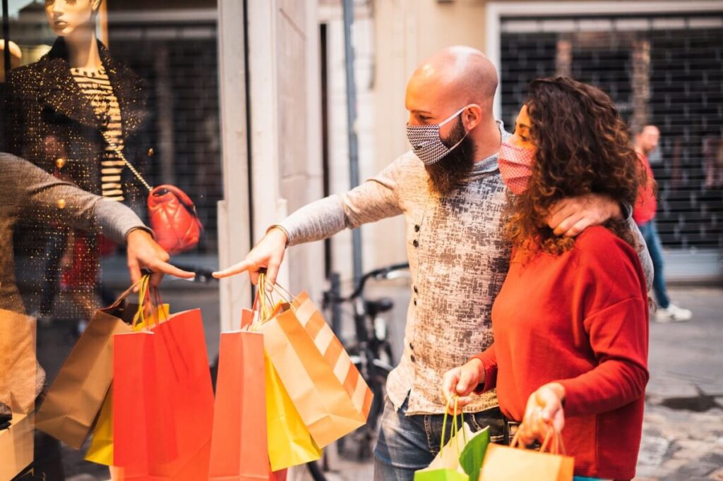 4 Ways to Uplift Small Businesses this Holiday Season