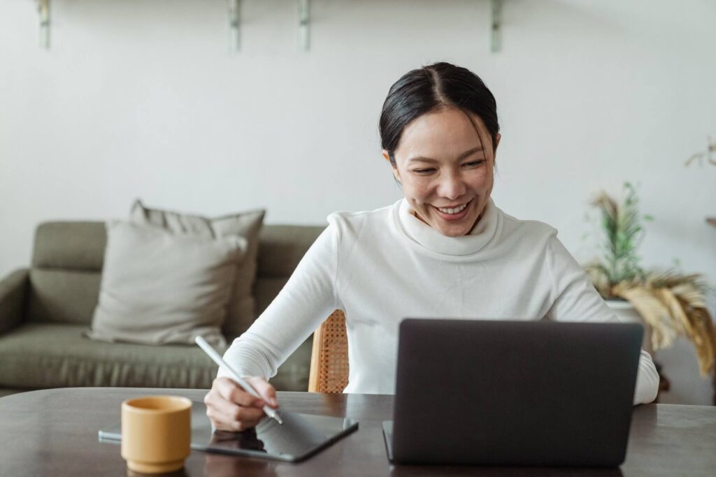 5 ways to keep your employees motivated when working from home