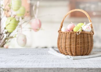 4 Ways to Uplift Small Businesses this Holiday Season