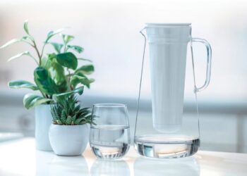 4 Tips for Reducing Your Plastic Footprint at Home