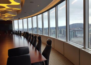 Business bust-up: how to send a letter of demand