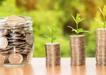 How loan companies can build trust by improving the customer experience