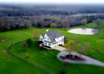 Keep the homeowner's insurance