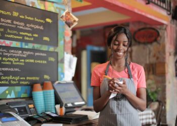 How important is customer service in 2021