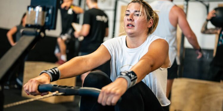 10 Tips on how to manage sport injuries