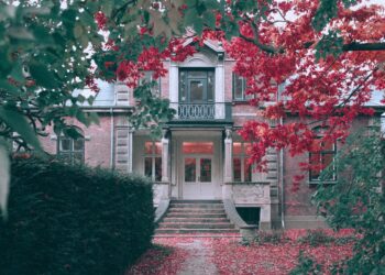 How to significantly improve your home's exterior