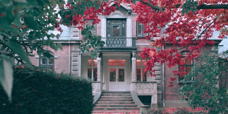 How to significantly improve your home's exterior