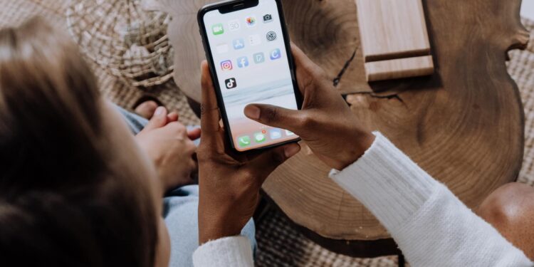 Using technology to make parenting easier