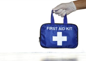 Essential things that should form part of your first aid kit
