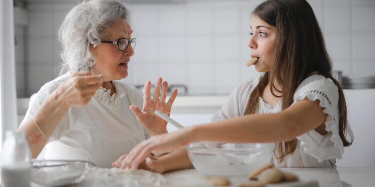 How to help seniors with memory problems