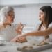 How to help seniors with memory problems