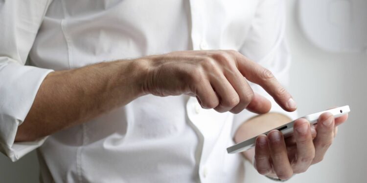 How to be frugal when running an online business