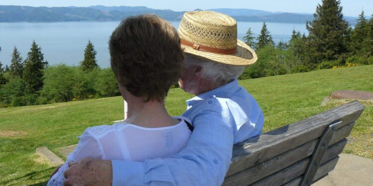 Minding your aging parent's mental health