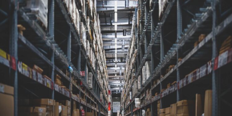 How to manage business inventory effectively