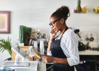 5 ways to support small businesses this holiday shopping season