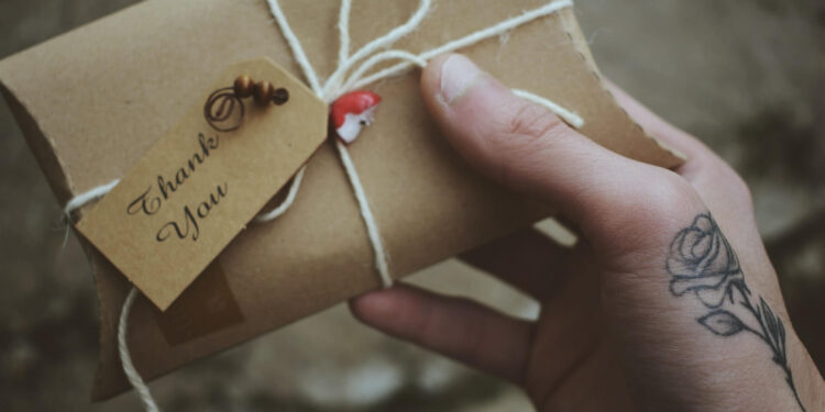 5 Ways to spoil your return customers this Christmas