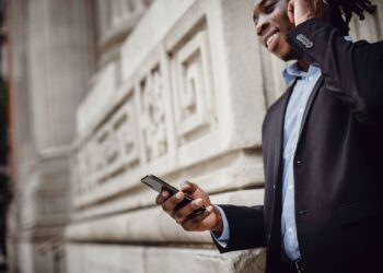 6 Financial moves to make as a young entrepreneur