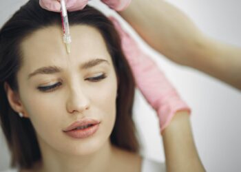 Over 50 changing features through beauty treatments