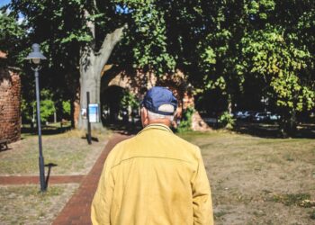 I Know He’s Your Dad, But It’s His Responsibility – Not Yours