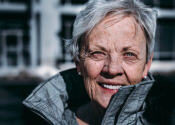 How to provide effective senior care