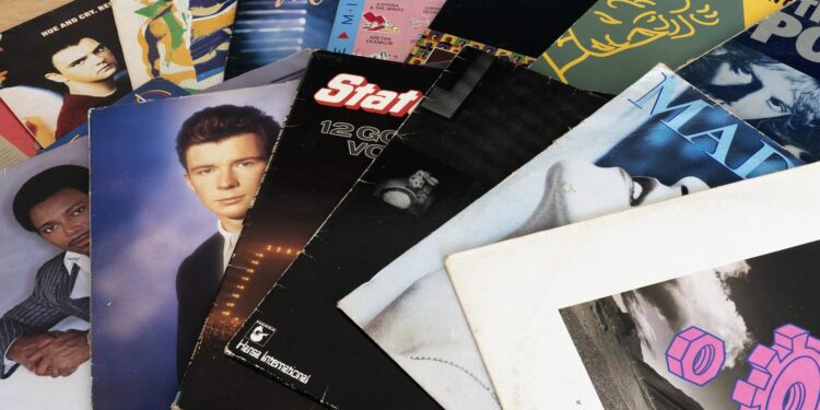 Quick look at most iconic Top 40 hits from 1983